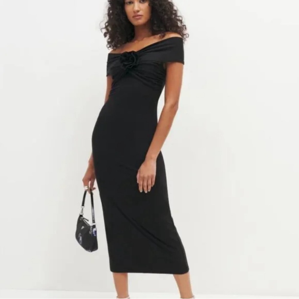 Reformation Fiorelle Off-The-Shoulder Midi-Dress